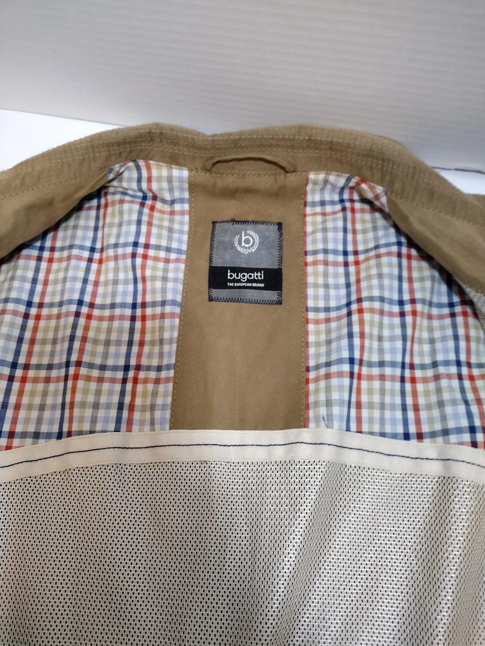 Bugatti Men's Tan Zip-Front Vest